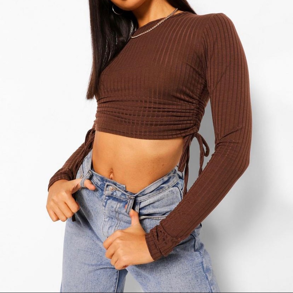 Boohoo Ruched Side Long Sleeve Brown Top